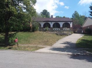 2758 Queenswood Dr, Cincinnati, OH 45211