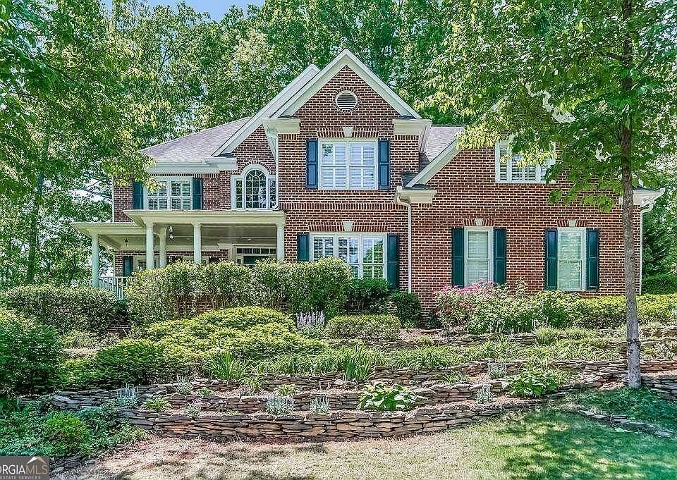 1st image of 700 Vinings Estates Dr SE