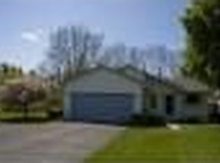 9557 Dartmouth Rd, Clarkston, MI 48348