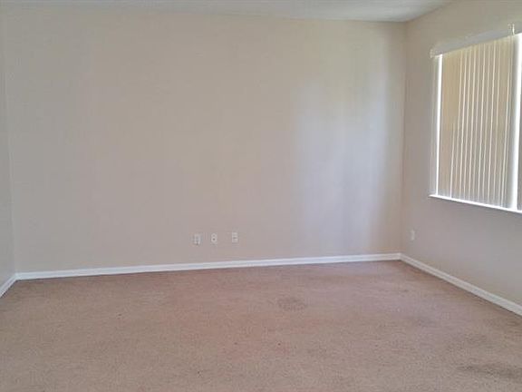 4th image of 16947 Sunrise Vista Dr