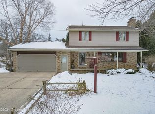 12980 Kingsgate Way, Grand Ledge, MI 48837