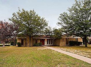828 Firestone Ln, Richardson, TX 75080