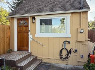 (Undisclosed Address), Ashland, OR 97520