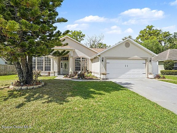 2nd image of 3205 Brentwood Ln