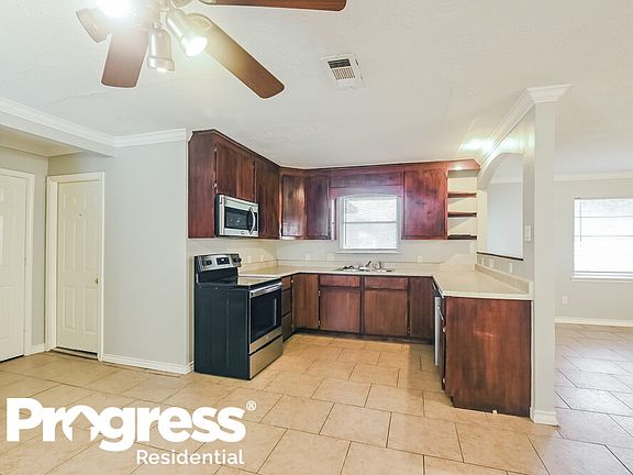 4th image of 2714 Sweetgum St