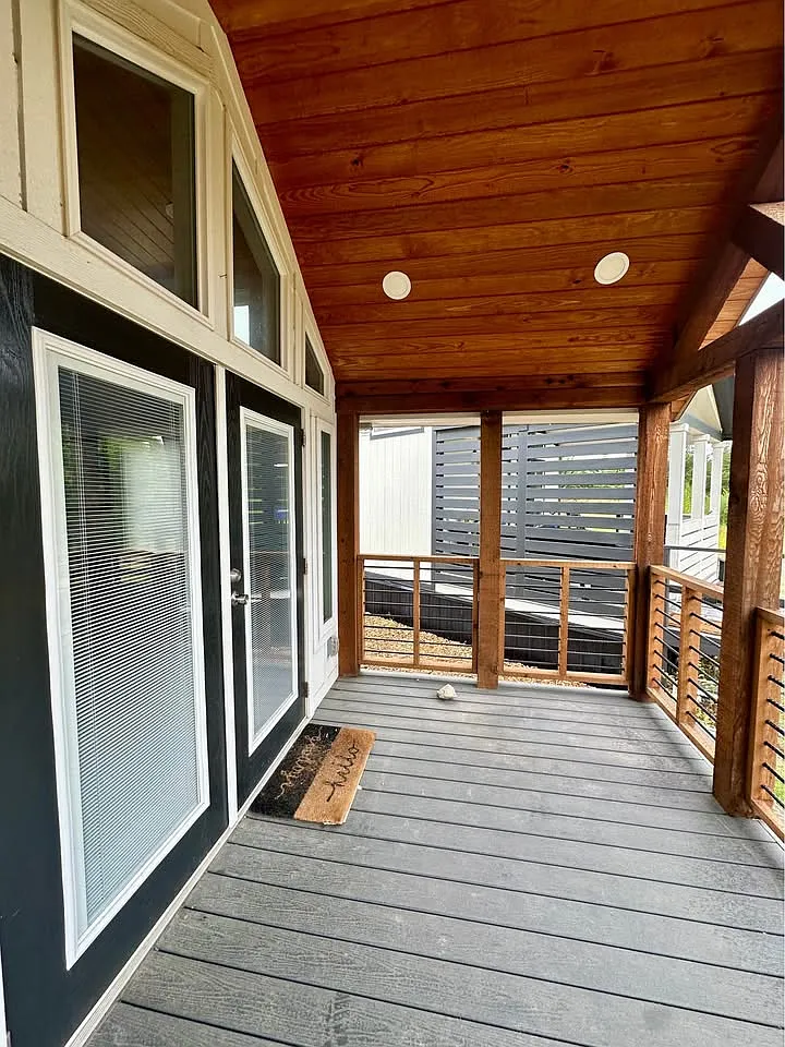 1515 County Road 282 — Photo 3