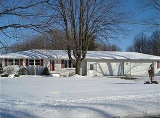 12985 S Durkee Rd, Grafton, OH 44044