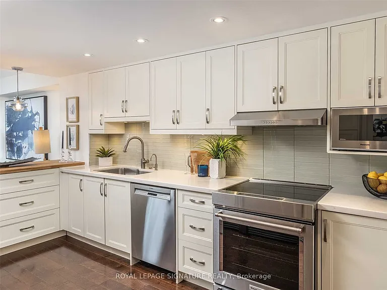 5444 Yonge St #1905 — Photo 9