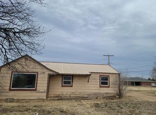 207 11th St, Ralls, TX 79357