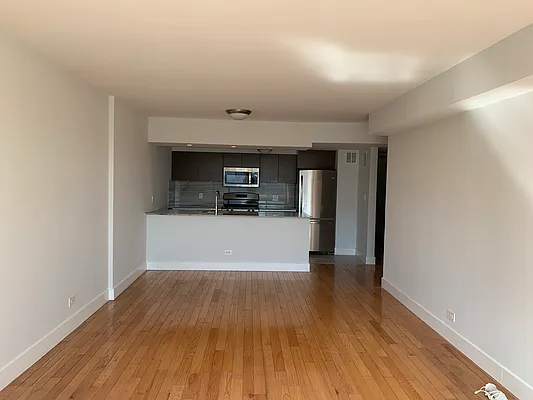 Rented by Stonehenge NYC LLC | media 2