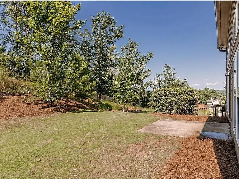 3775 Silver Springs Rd — Photo 25