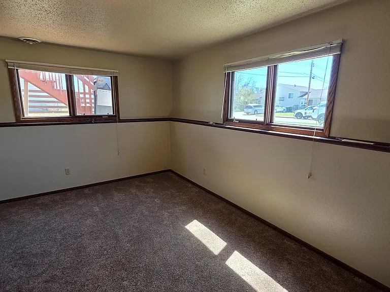 1304 E Ingals Ave — Photo 13
