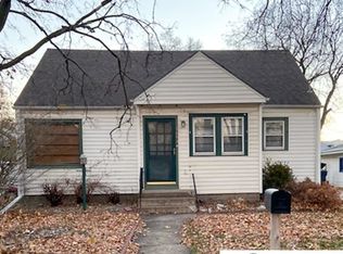 1658 N Main St, Fremont, NE 68025