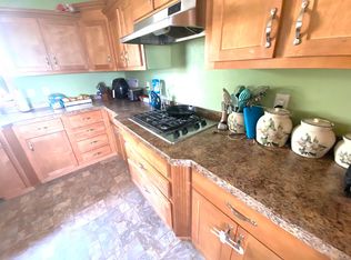119 2nd St E, Culbertson, MT 59218
