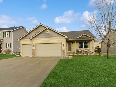 5821 NW 52nd St, Johnston, IA, 50131