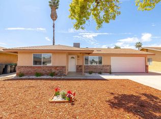 2877 Cindy Ln, Hemet, CA 92545