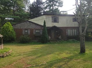 10 Shady Creekside Ln, Catawissa, PA 17820