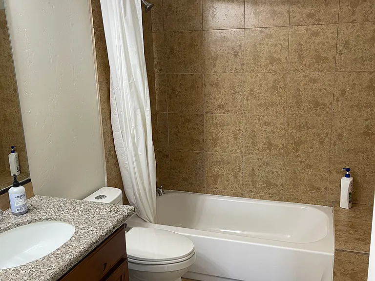 3989 E Yakima Way #3 — Photo 3