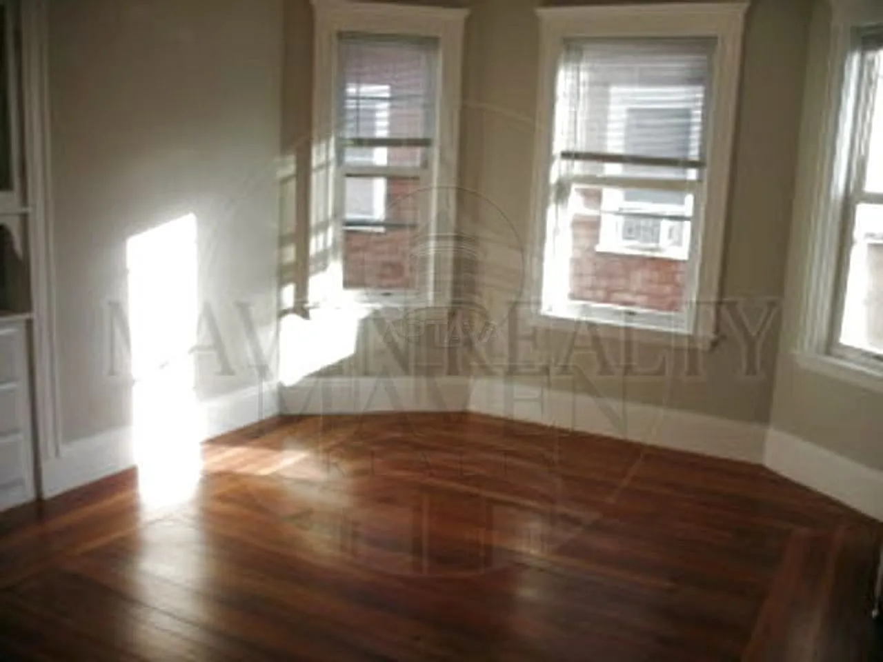 3 bed, $3,800 — Photo 3