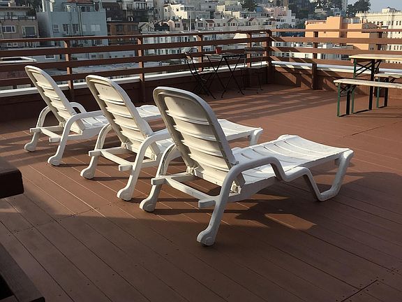 5th image of 1000 Union St APT 107