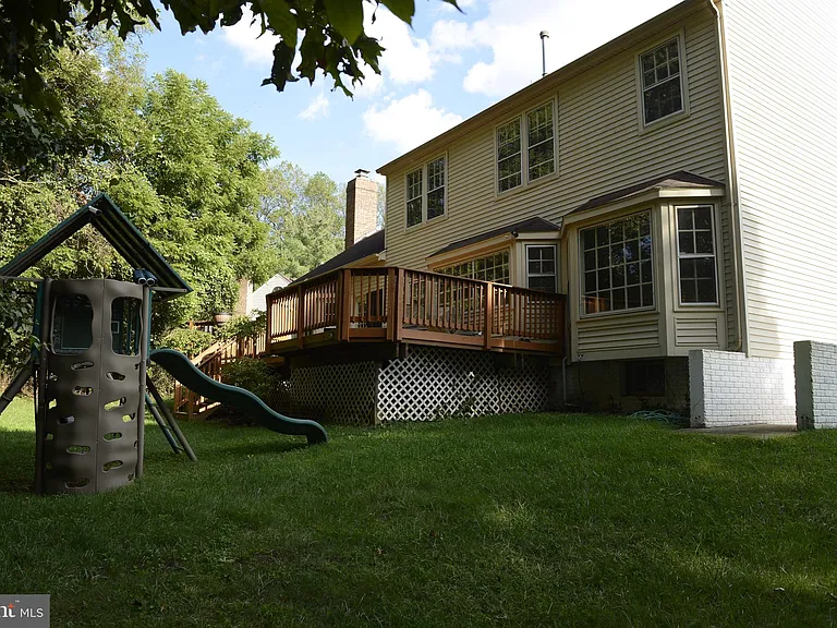 4904 Forest Creek Ct — Photo 4