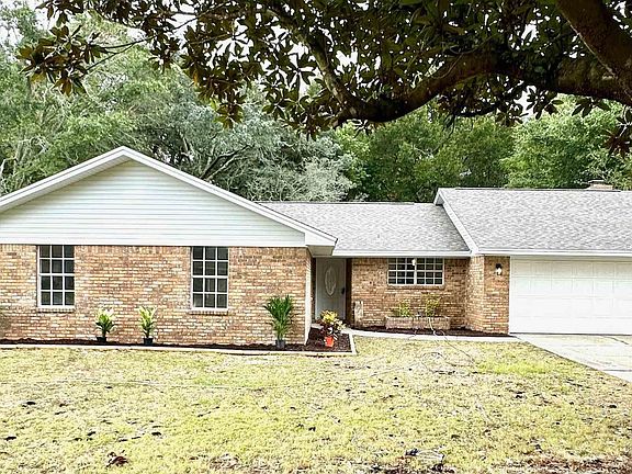2nd image of 8333 Lyric Dr