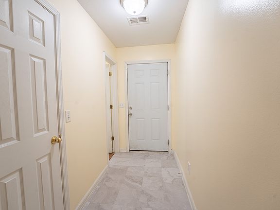 3rd image of 7 Gimbal Cir #A
