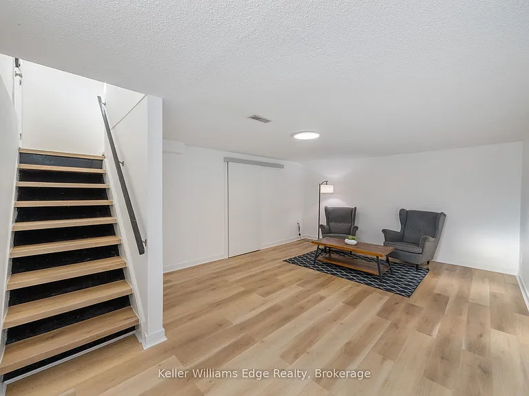 153 Dudhope Ave — Photo 20