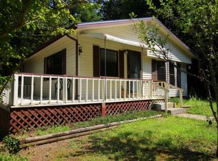 369 Suttles Rd, Franklin, NC 28734