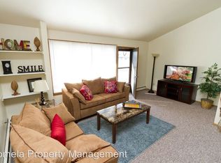 4572 S 20th St APT 1, Milwaukee, WI 53221