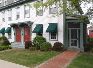 25 Portland Ave APT 2, Dover, NH 03820