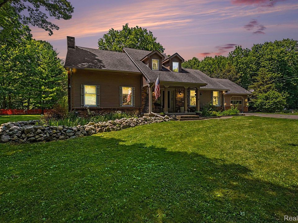 1st image of 3284 Pratt Rd
