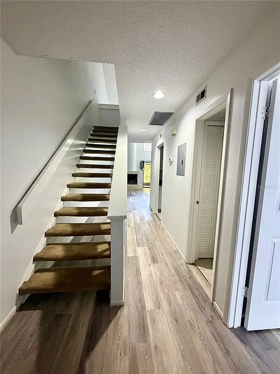 2 bed, 2.0 bath, 1224 sqft, $1,600 — Photo 3