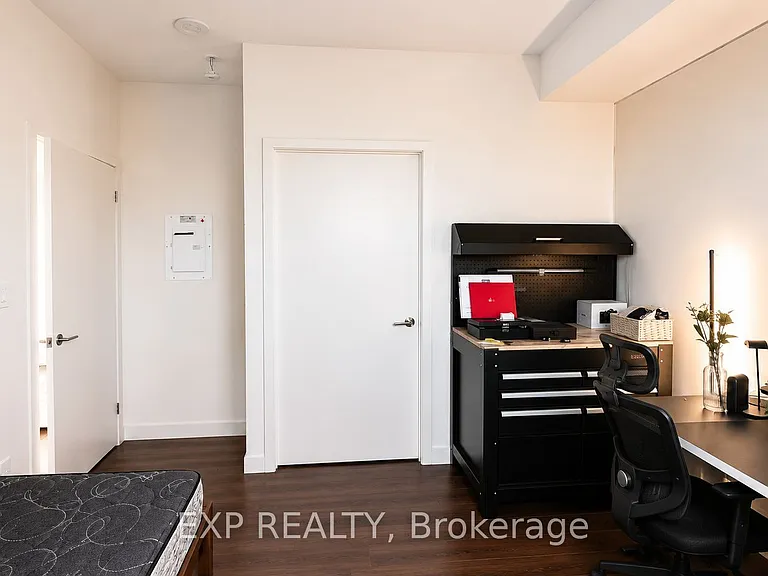 128 King St N #804 — Photo 16