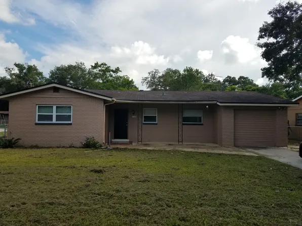 1735 W Perdiz St, Tampa, FL 33612