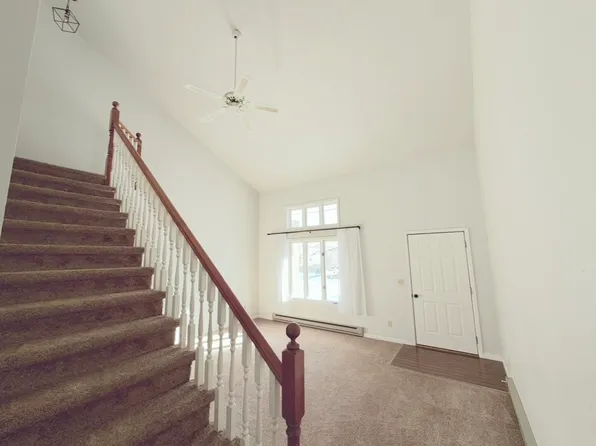 726 Lillian Ln #202, Oak Creek, CO 80467