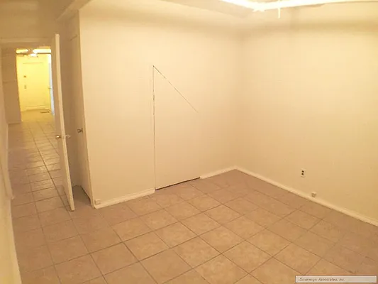 Rented by Sovereign Associates | media 55