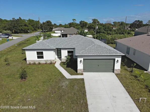 1805 Trapper Ave SE, Palm Bay, FL 32909