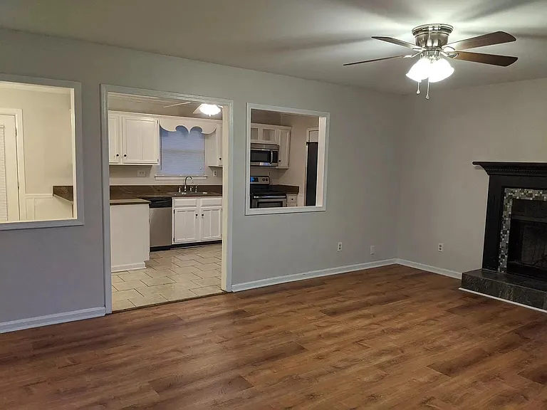 217 Ash Cir — Photo 9