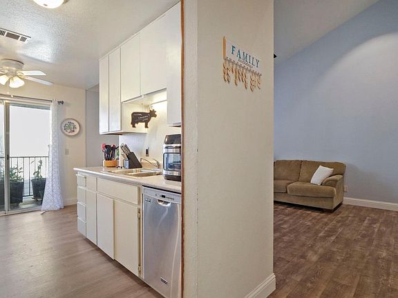 4th image of 445 Almond Dr APT 93