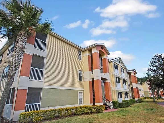 2nd image of 1969 Summer Club Dr APT 215
