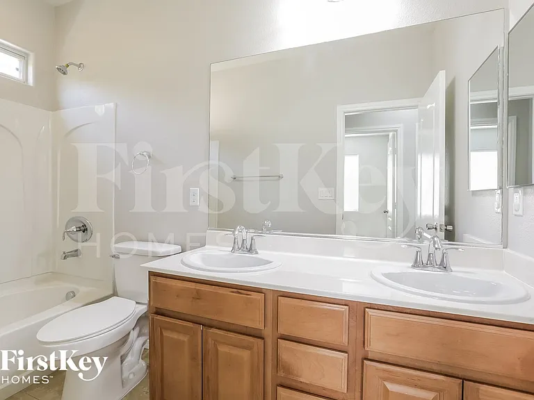 9324 Euphoria Rose Ave — Photo 13
