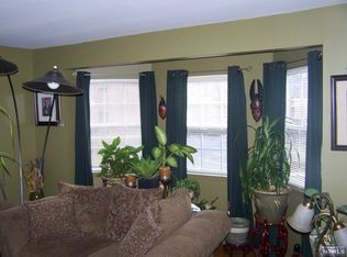 118 Broad St, Newark, NJ 07104