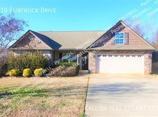 610 Flintrock Dr, Boiling Springs, SC 29316
