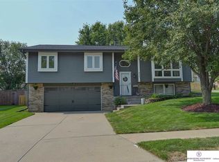 4952 S 167th St, Omaha, NE 68135