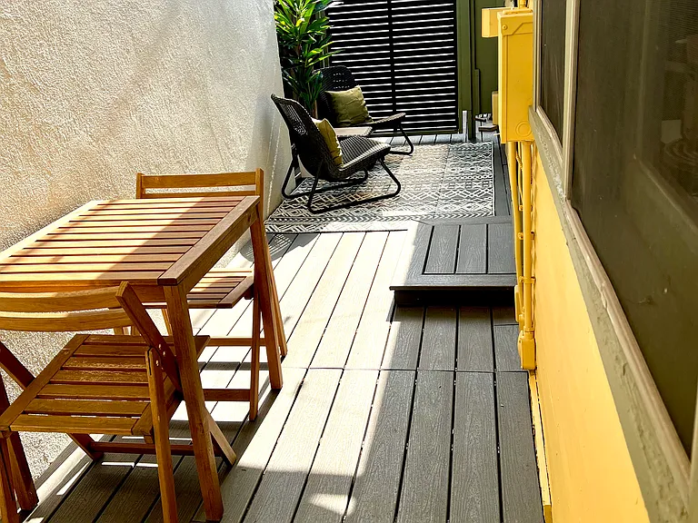 Private back deck