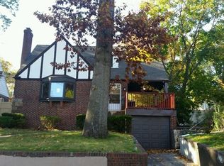1180 E Laurelton Pkwy, Teaneck, NJ 07666