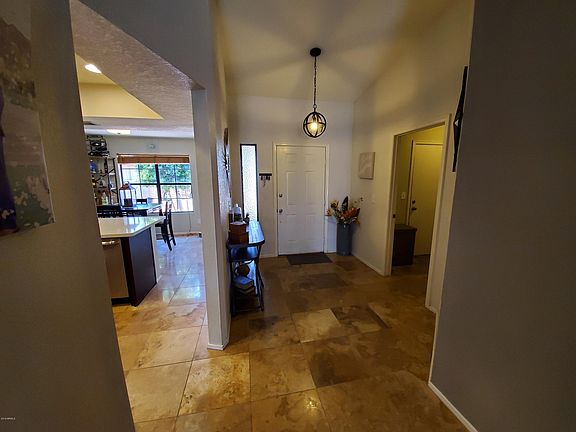 4th image of 919 N 85th Pl