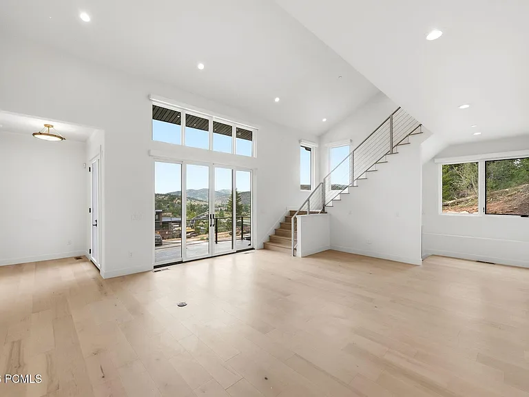 4043 W Crest Ct — Photo 25