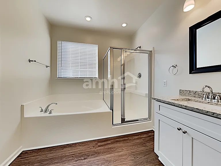 128 Satur Dr — Photo 12